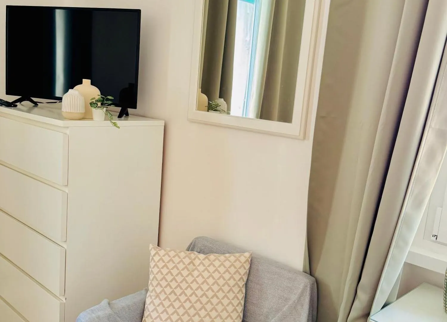 Holiday Homes Rome - Monte Verde 61 - Near Trastevere Apartment
